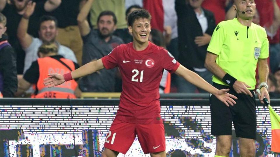 FIFA Arda Güler’in attığı golün Puskas ödülüne aday olabileceğini duyurdu